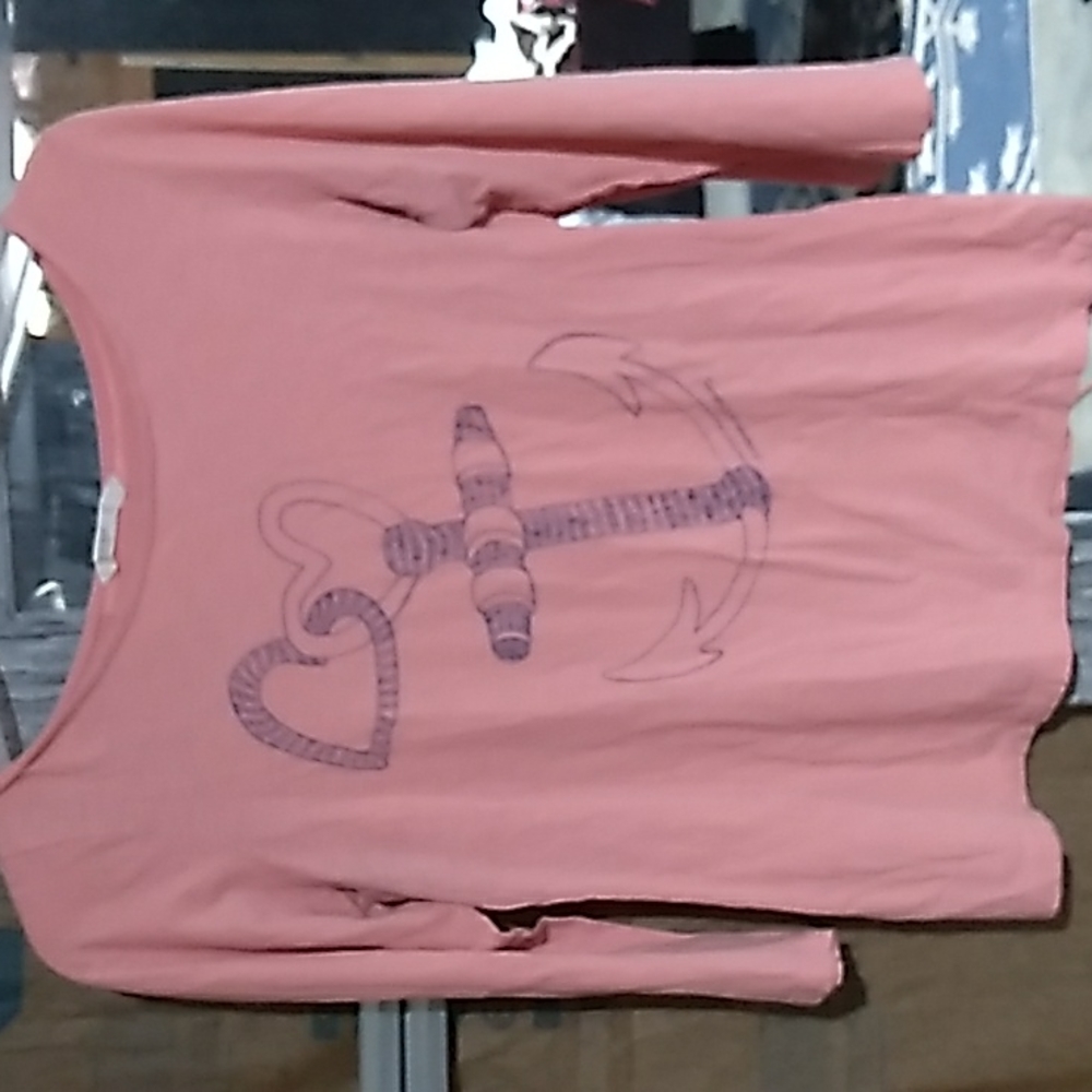 Long sleeve shirt